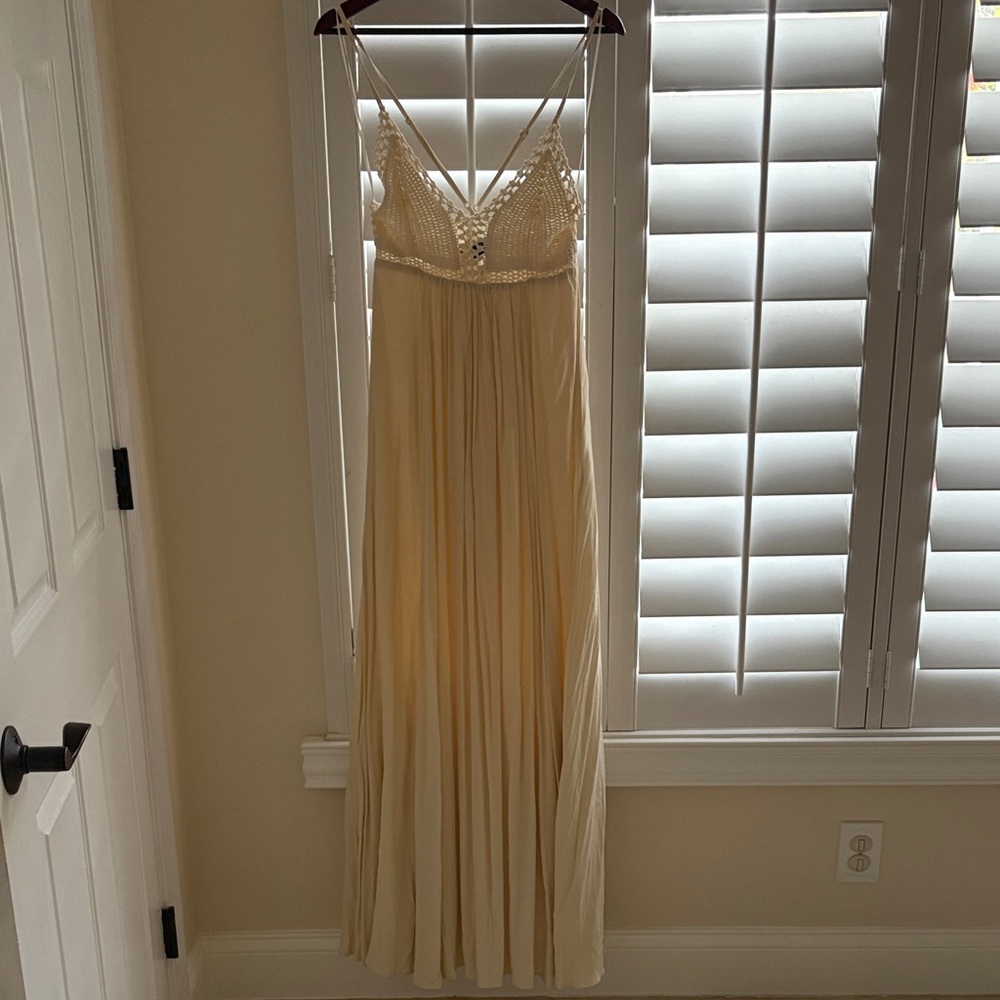 Lulu's Cream Crochet Bodice Maxi Dress
